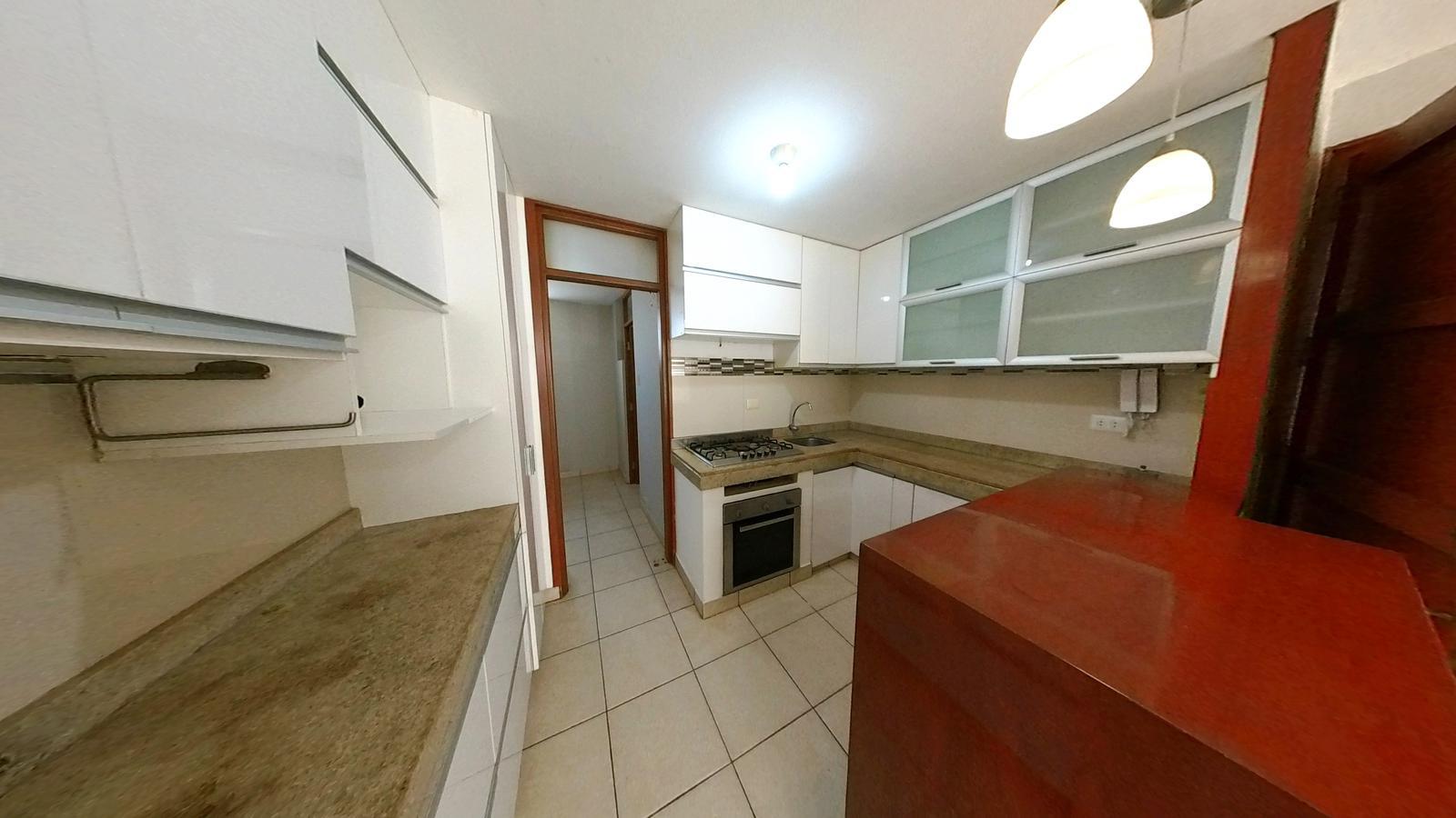 ¡EN VENTA! LINDO DEPARTAMENTO 4° PISO EN PIMENTEL